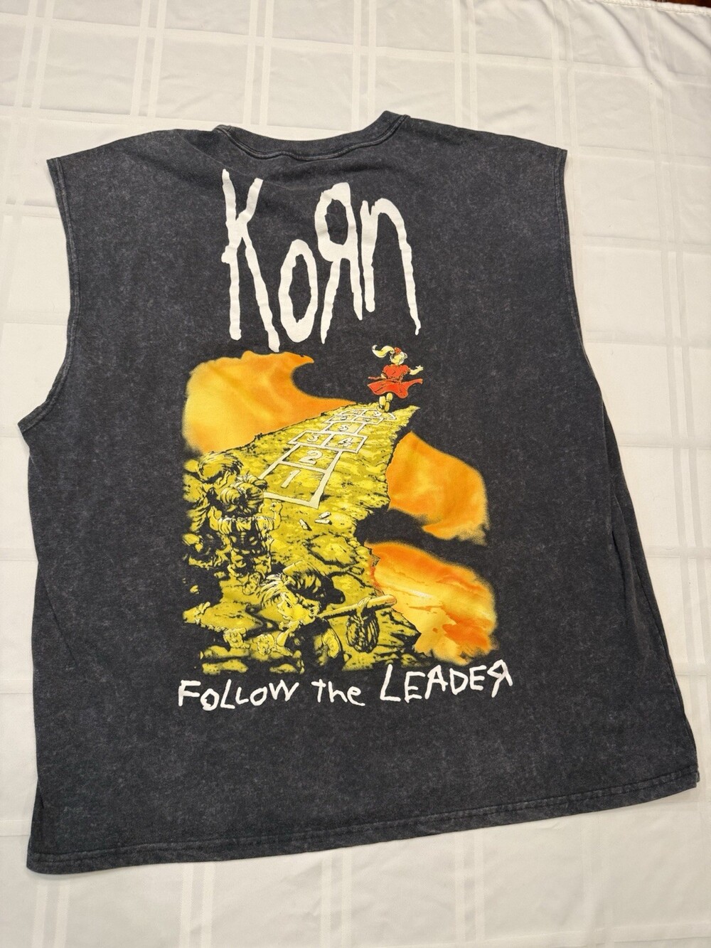 Korn "Follow the Leader" Sleeveless Graphic Shirt Gray, Size XL